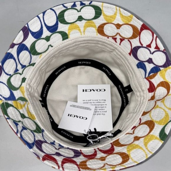 COACH PRIDE đłď¸âđ Rainbow Signature Bucket Hat NEW NWT - Picture 2 of 2